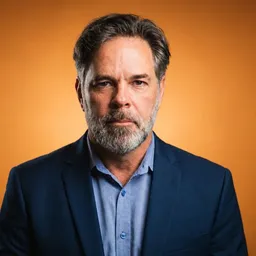 Marco Antônio Barbosa de Oliveira Jr. — leiloeiro responsável